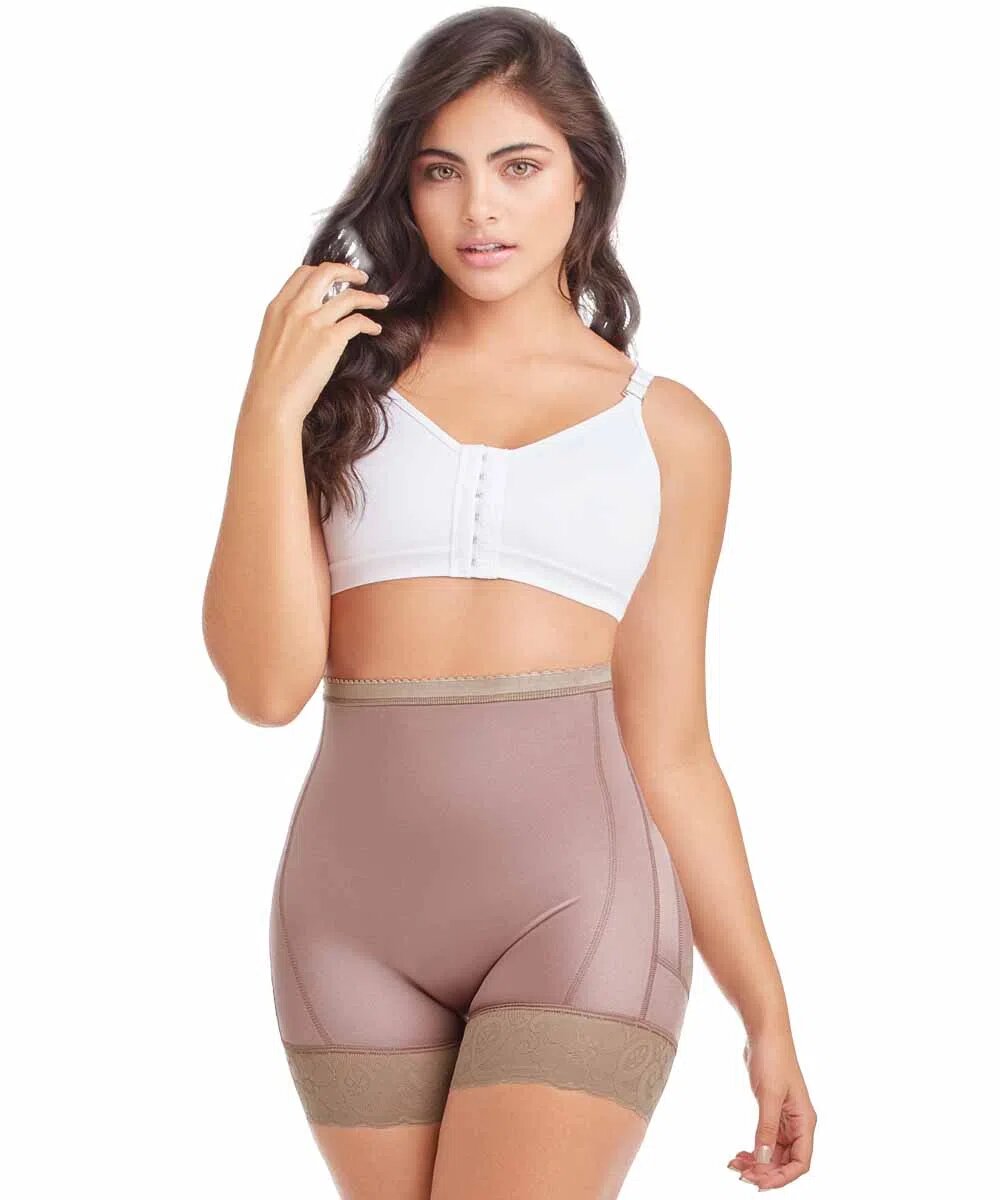 SHORT MEDIANA COMPRESION (Ref. 09116)