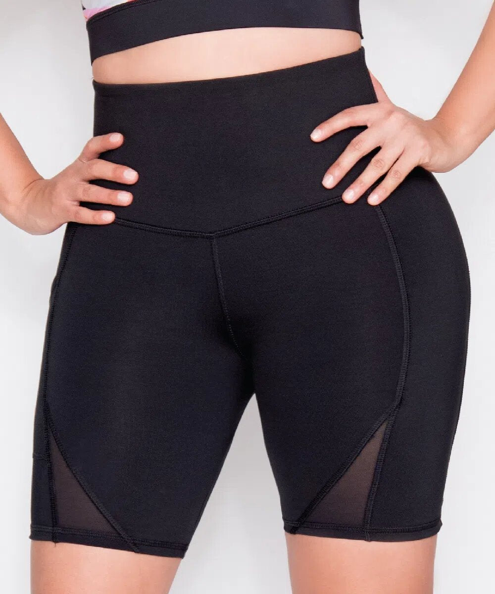 SHORT DEPORTIVO CON LEVANTAMIENTO DE GLUTEOS (Ref. 17242)