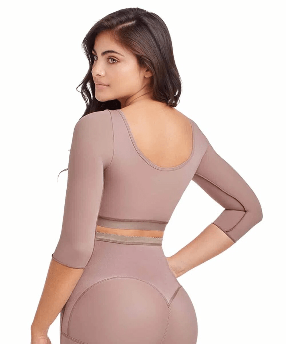 BRASIER POSTQUIRURGICO CON MANGAS (Ref. 09055)
